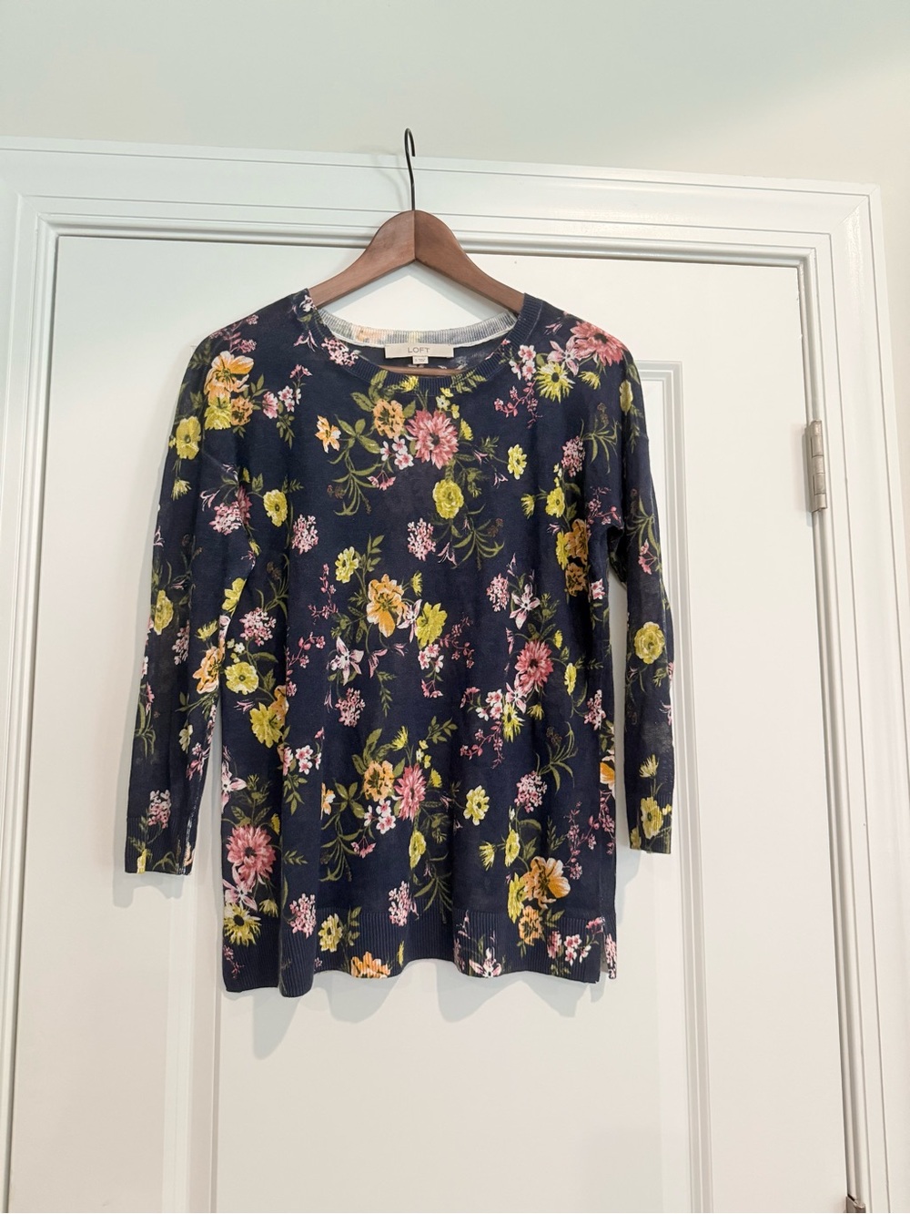 LOFT Navy Floral Long-Sleeve Crewneck Lightweight Sweater